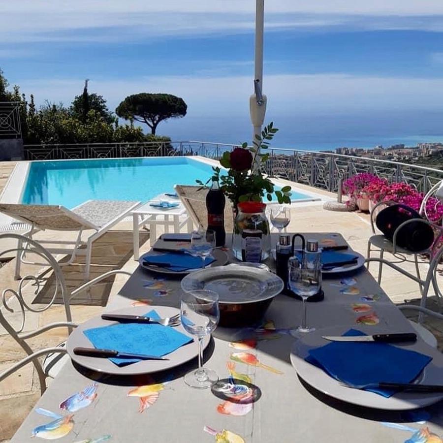 Villa Gaia - Luxury Villa, Pool & Wellness Rooms Bordighera Kültér fotó