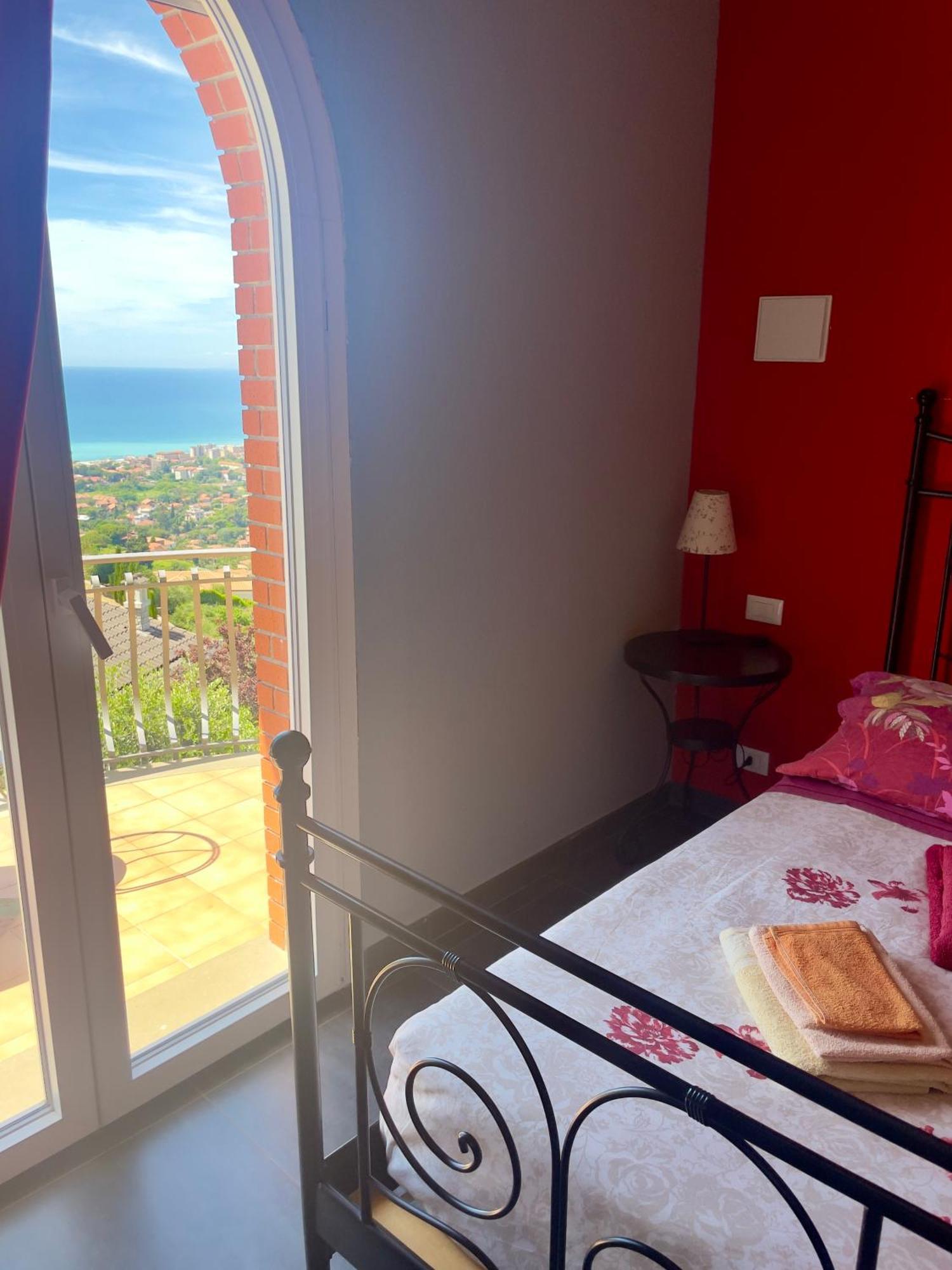 Villa Gaia - Luxury Villa, Pool & Wellness Rooms Bordighera Kültér fotó