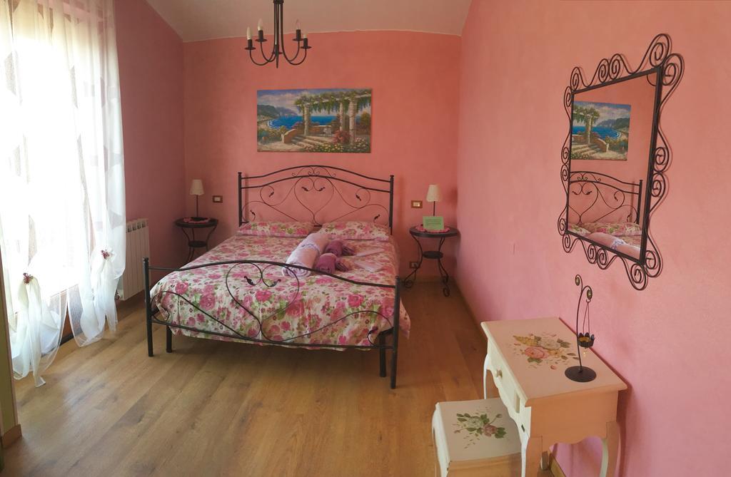 Villa Gaia - Luxury Villa, Pool & Wellness Rooms Bordighera Kültér fotó